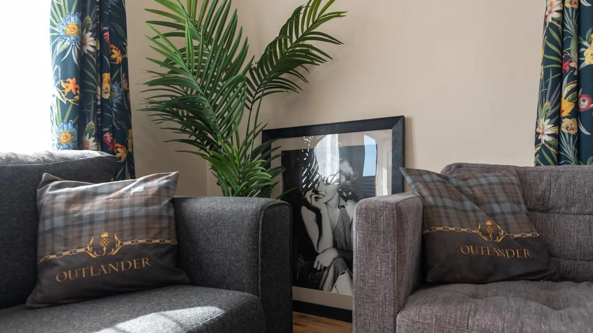 Apartment With Free P For Van. Southampton United Kingdom