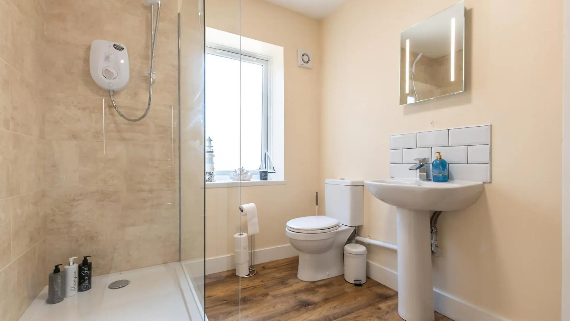 Apartment With Free P For Van. Southampton United Kingdom